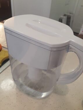 White Water Pitcher with Filter